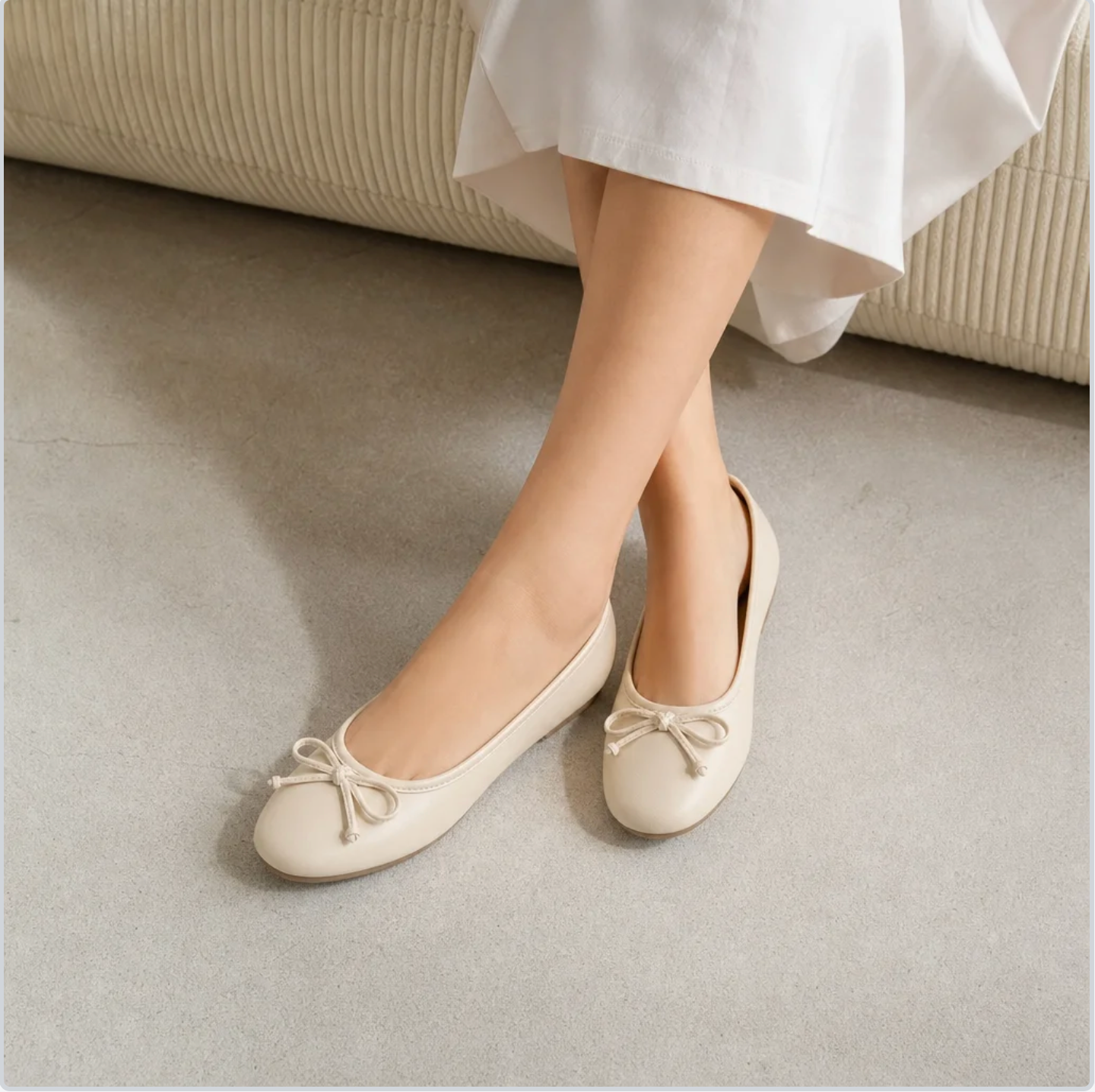 Women's Split-Toe Bow Ballet Flats — Tabi-Style, Knotted Bow, Low Block Heel — Valendrua