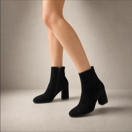 The Suede Boot — Valendrua